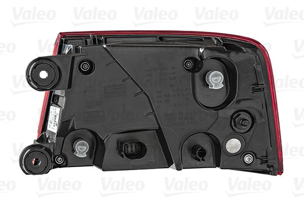VALEO_REARLAMP_047012_02.JPG