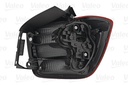 VALEO_REARLAMP_044646_02.JPG