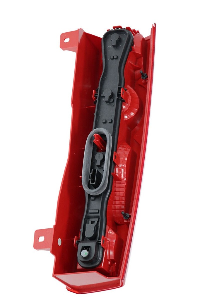 REAR LIGHT_043357_02.JPG