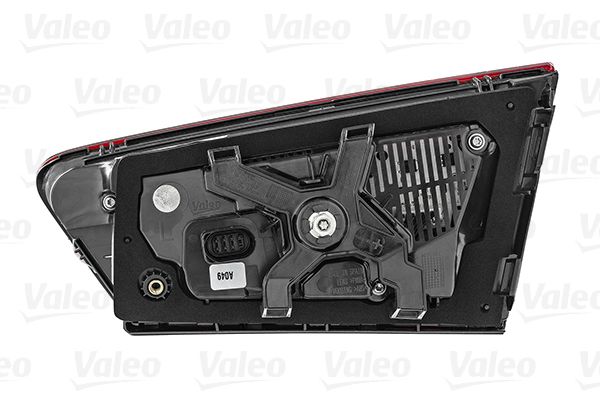 VALEO_REARLAMP_047010_02.JPG
