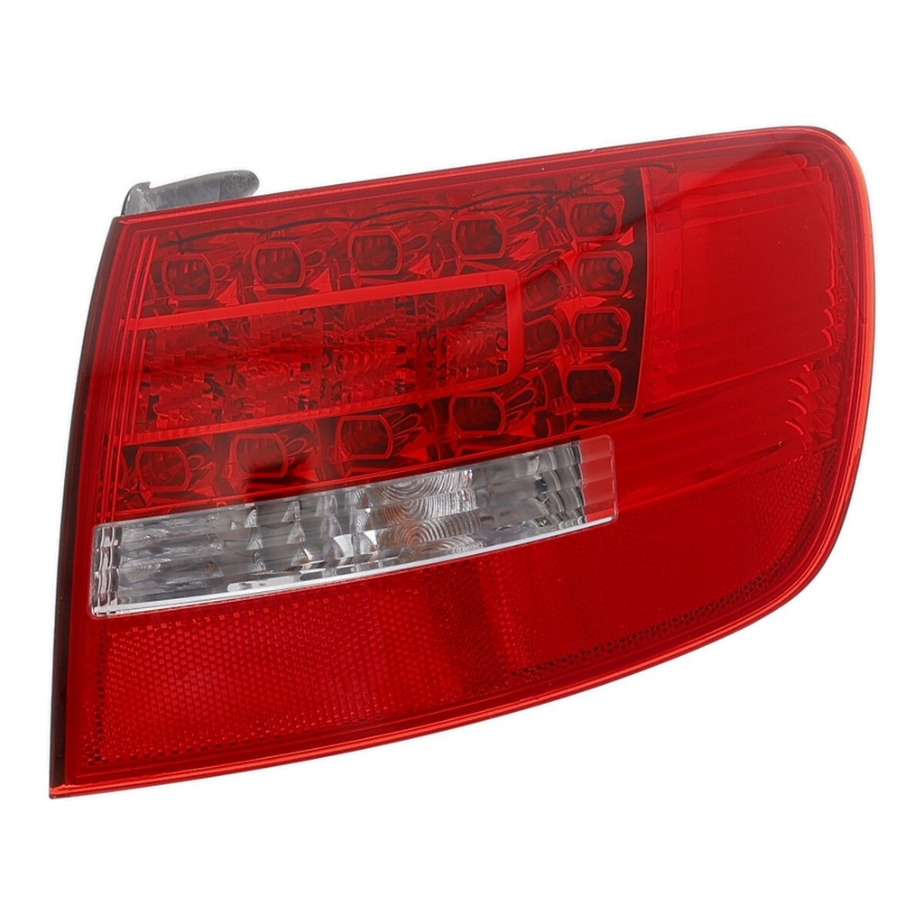 REAR LIGHT_043847_01.JPG