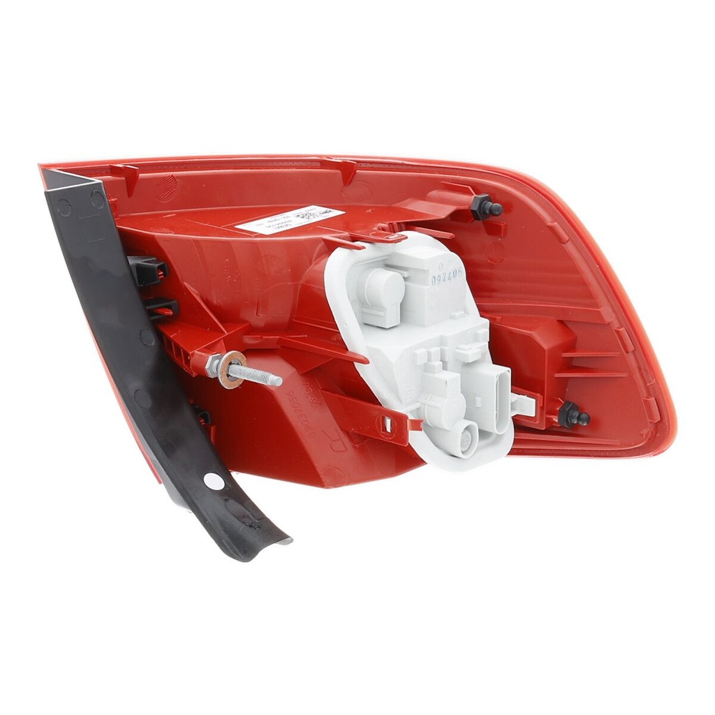 REAR LIGHT_043847_02.JPG