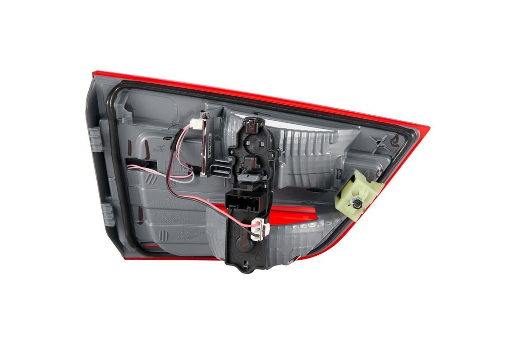 REAR LIGHT_048697_02.JPG