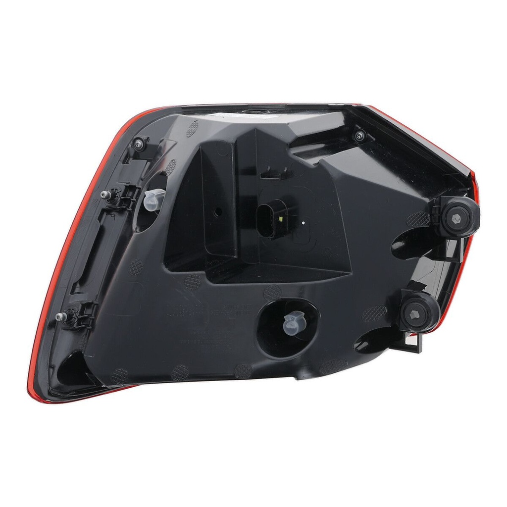 REAR LIGHT_047091_02.JPG