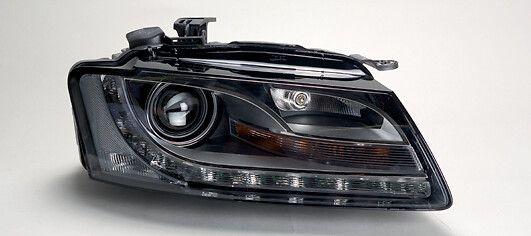 HEADLAMP_043577_01.JPG