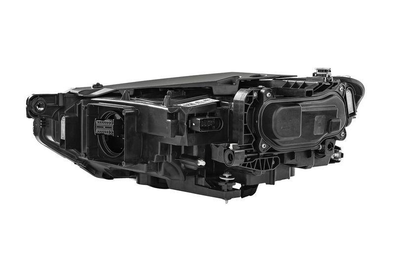 HEADLAMP_046627_02.JPG