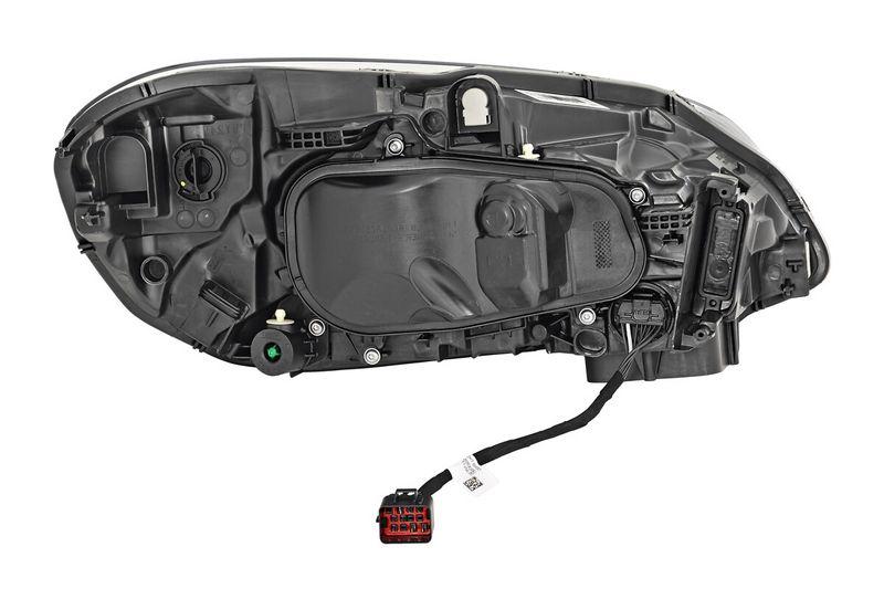 HEADLAMP_045189_02.JPG