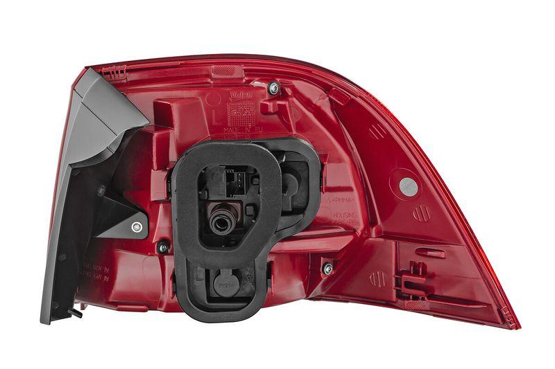 REAR LIGHT_044606_02.JPG