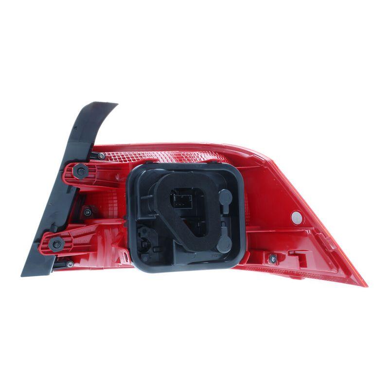 REAR LIGHT_044514_03.JPG