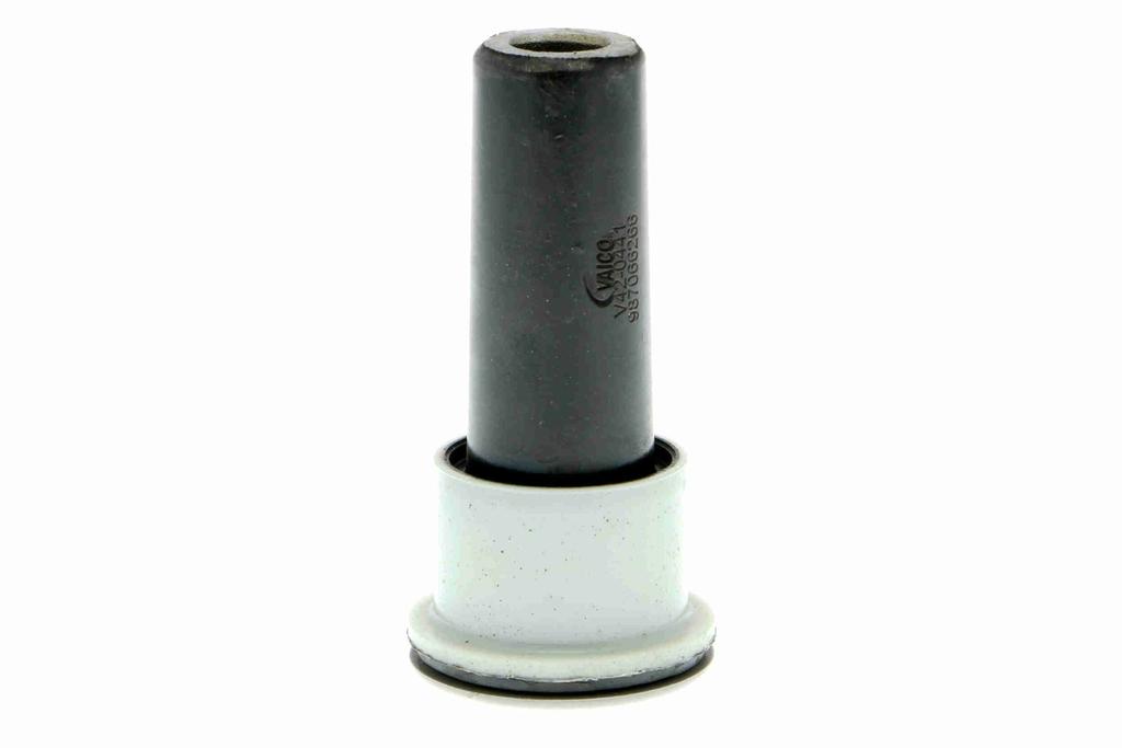CONTROL ARM MOUNT VAICO PSA