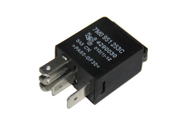 RELAY BORSEHUNG VAG