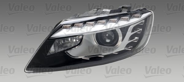 HEADLAMP RH VALEO VAG