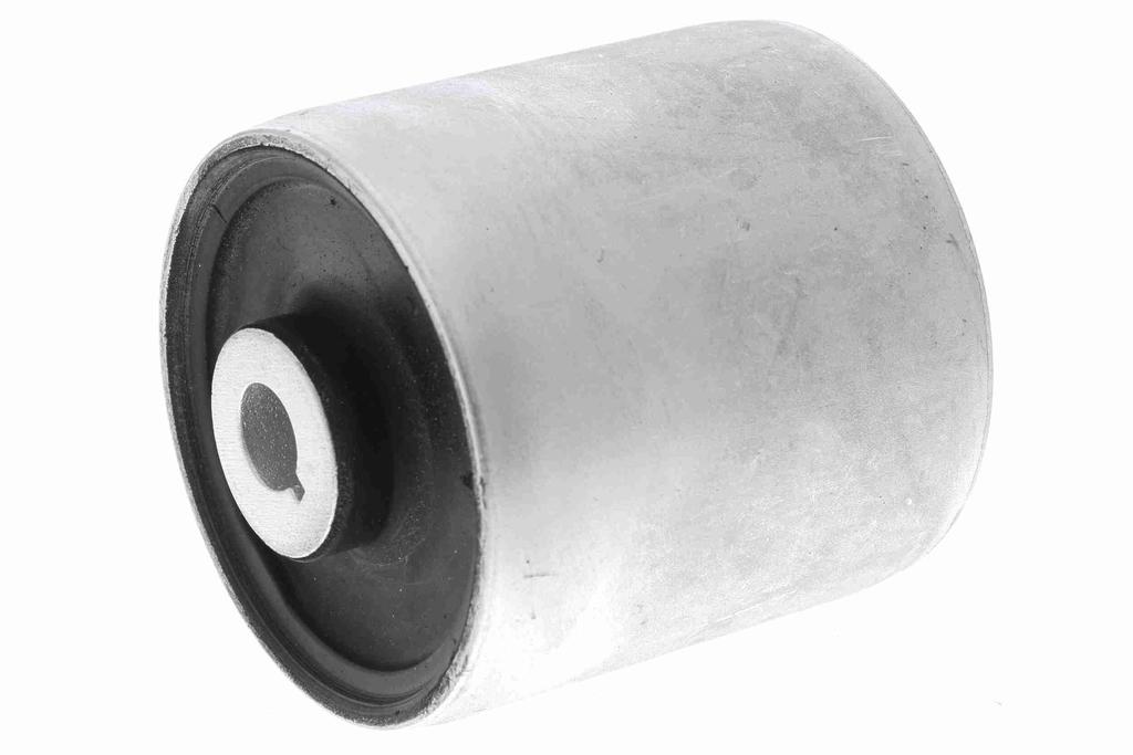 FRONT CONTROL ARM BUSH FRONT F10/F22/F32 VAICO