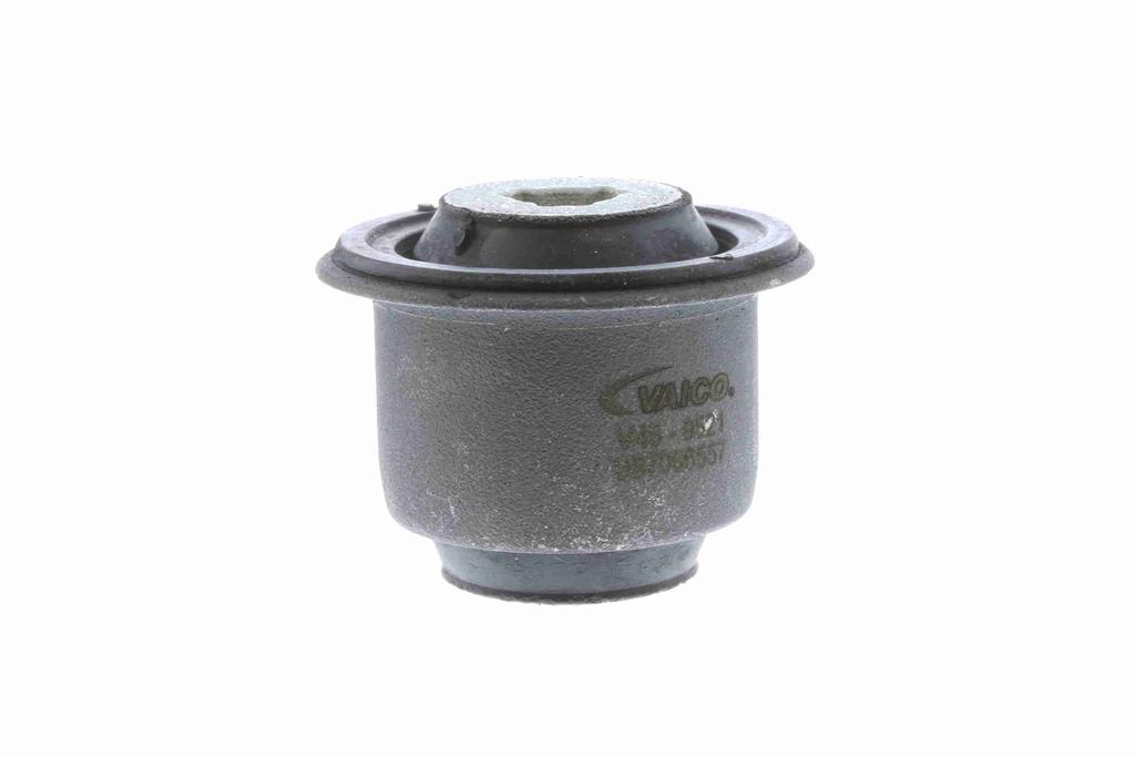 CONTROL ARM BUSH FRONT VAICO RENAULT