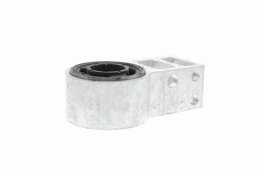 [V24-0348] CONTROL ARM BUSH RHF VAICO ALFA