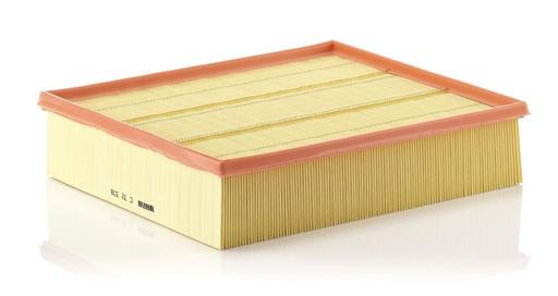 [C32338] AIR FILTER MANN MERC